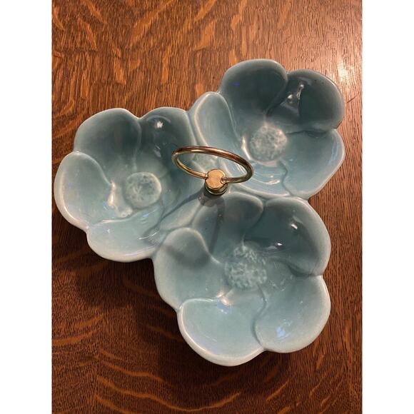 Vintage Teal Blue California Pottery 502 Divided Flower Dish Center Gold Handle - Picture 1 of 5